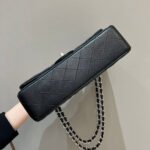 FLAP BAG 25CM SILVER HARDWARE BLACK LAMBSKIN - Image 16