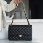 FLAP BAG JUMBO 30CM GOLD HARDWARE BLACK CAVIAR - Image 8