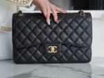 FLAP BAG JUMBO 30CM GOLD HARDWARE BLACK CAVIAR - Image 2