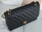 FLAP BAG JUMBO 30CM GOLD HARDWARE BLACK CAVIAR - Image 6