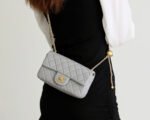FLAP BAG 20CM GREY LAMBSKIN GOLD HARDWARE - Image 16