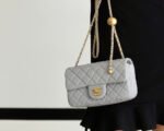 FLAP BAG 20CM GREY LAMBSKIN GOLD HARDWARE - Image 9