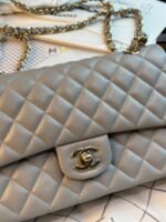 FLAP BAG 25CM GOLD HARDWARE GREY CAVIAR - Image 11