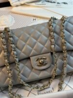 FLAP BAG 25CM GOLD HARDWARE GREY CAVIAR - Image 3