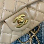 CHANEL 26S FLAP BAG 20 IN LIGHT YELLOW BEIGE LAMBSKIN - Image 14