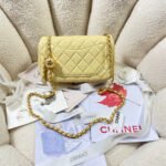 CHANEL 26S FLAP BAG 20 IN YELLOW LAMBSKIN - Image 18