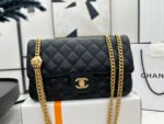 CC SMALL 23 FLAP BAG IN BLACK CALFSKIN GOLD HARDWARE - Image 11