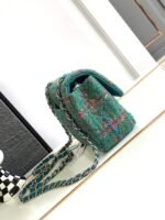 CC MEDIUM 20 CLASSIC BAG IN GREEN FOREST WOOL TWEED - Image 8
