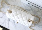 CHANEL 25S FLAP BAG 18 CM IN WHITE LAMBSKIN WITH GOLD HARDWARE - Image 15