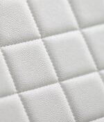 CHANEL 25S FLAP BAG 21 CM IN WHITE LAMBSKIN WITH GOLD HARDWARE - Image 5