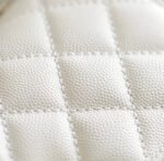 CHANEL 25S FLAP BAG 24 CM IN WHITE LAMBSKIN WITH GOLD HARDWARE - Image 15