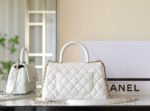 CHANEL 25S FLAP BAG 24 CM IN WHITE LAMBSKIN WITH GOLD HARDWARE - Image 12
