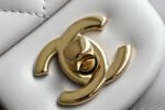 CHANEL 25S FLAP BAG 25.5 CM IN LIGHT GREY LAMBSKIN - Image 6