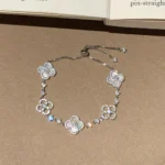 CLOVER 5 MOTIF PINK BLUE RED WHITE BRACELET - White Mother-Of-Pearl