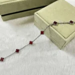 CLOVER 6 MOTIF RED AGATE BRACELET - Silver, 16(Customizable)