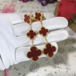 CLOVER 3 MOTIF CARNELIAN DROP EARRINGS - Gold