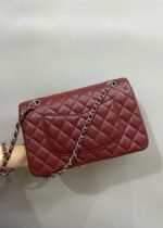 FLAP BAG 25 IN WINE CAVIAR LAMBSKIN SILVER HARDWARE - Image 11