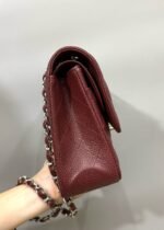 FLAP BAG 25 IN WINE CAVIAR LAMBSKIN SILVER HARDWARE - Image 5