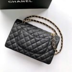 FLAP BAG 25 IN BLACK CAVIAR LEATHER GOLD HARDWARE - Image 14