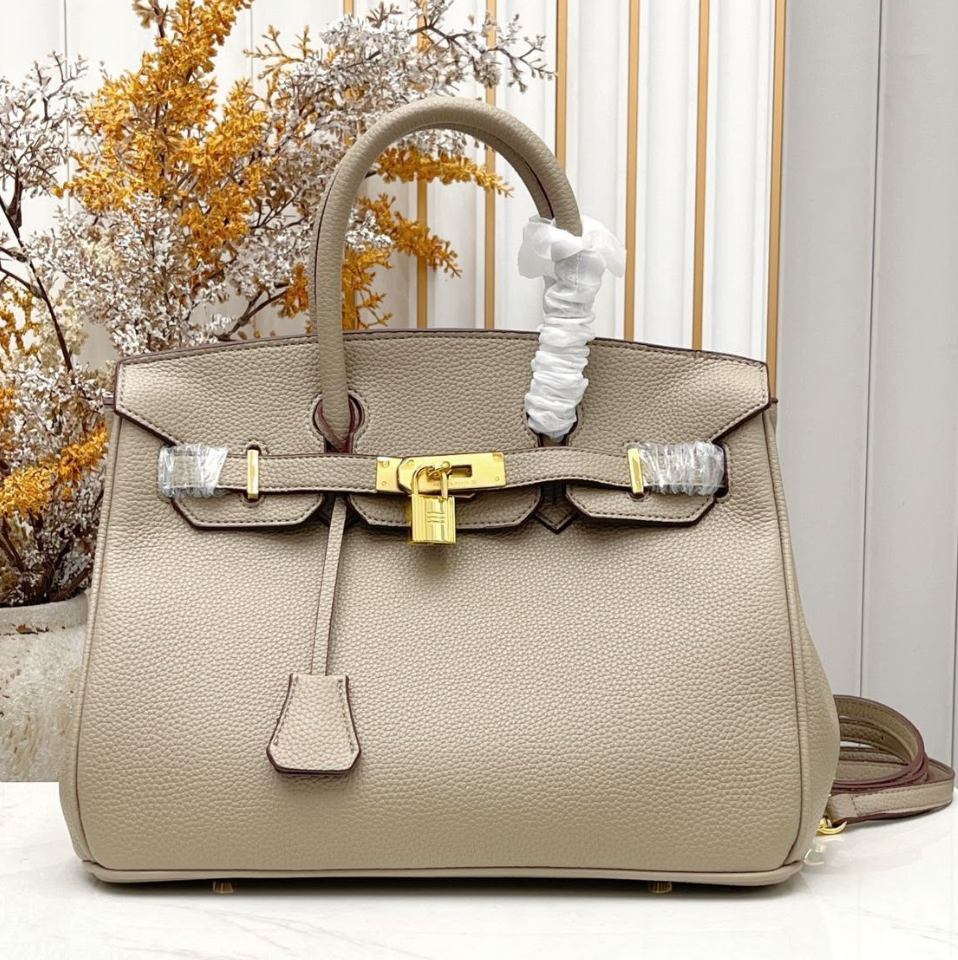 Screenshot 2026-06-26 at 00.40.01 Cashmere Mist 30cm Luxury Iconic Designer Bag - Image 1