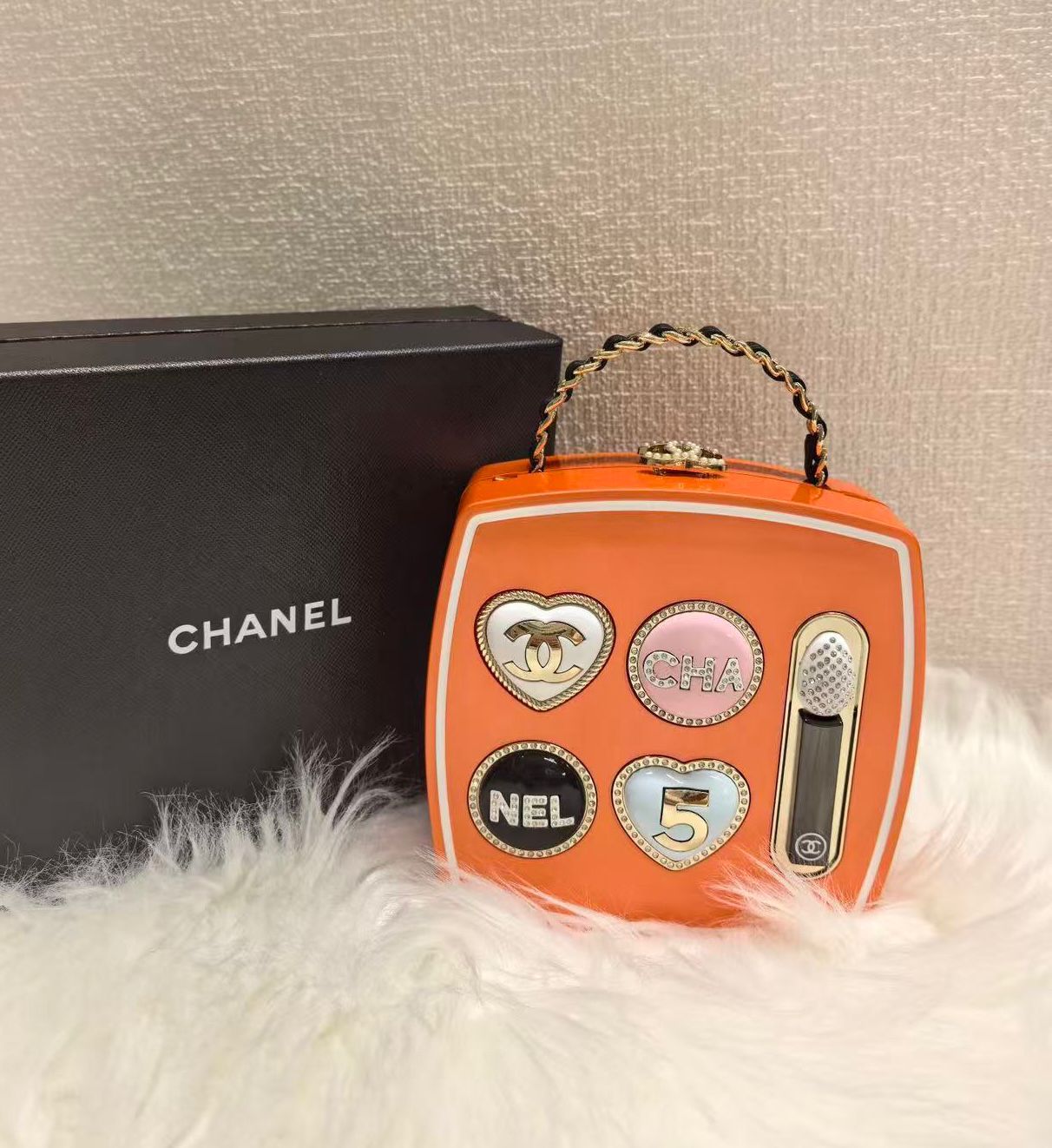WhatsApp Image 2026-06-04 at 14.26.23 (2) Golden Mandarin Collector’s Piece Luxury Iconic Designer Bag - Image 1