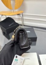 CHANEL 25S FLAP CHARM BAG 13 IN BLACK LAMBSKIN - Image 10