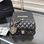 CHANEL 25S FLAP CHARM BAG 13 IN BLACK LAMBSKIN - Image 11