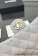 CHANEL 25S FLAP CHARM BAG 13 IN GREY LAMBSKIN - Image 16
