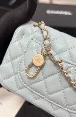 CHANEL 25S FLAP CHARM BAG 13 IN LIGHT BLUE LAMBSKIN - Image 4