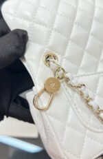 CHANEL 25S FLAP CHARM BAG 13 IN WHITE LAMBSKIN - Image 9