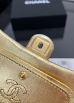 CHANEL 25S FLAP CHARM BAG 13 IN GOLD METALLIC LAMBSKIN - Image 19