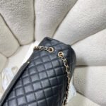 CHANEL 26S FLAP BAG 46 IN BLACK CAVIAR CALFSKIN WITH GOLD HARDWARE - Image 7