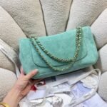 CHANEL 26S CLASSIC FLAP 33 IN MINT GREEN SUEDE - Image 4