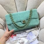 CHANEL 26S CLASSIC FLAP 33 IN MINT GREEN SUEDE - Image 2
