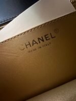 CHANEL 25S CLASSIC FLAP BAG MINI 18 IN BLACK LAMBSKIN WITH GOLD HARDWARE - Image 9