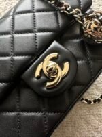 CHANEL 25S CLASSIC FLAP BAG MINI 18 IN BLACK LAMBSKIN WITH GOLD HARDWARE - Image 6