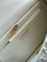 CHANEL 25S MINI FLAP BAG 23 IN CREAM WHITE TWEED WITH GOLD HARDWARE - Image 7