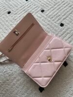 CHANEL 25S MINI FLAP BAG 19 IN LIGHT PINK CAVIAR LEATHER - Image 3