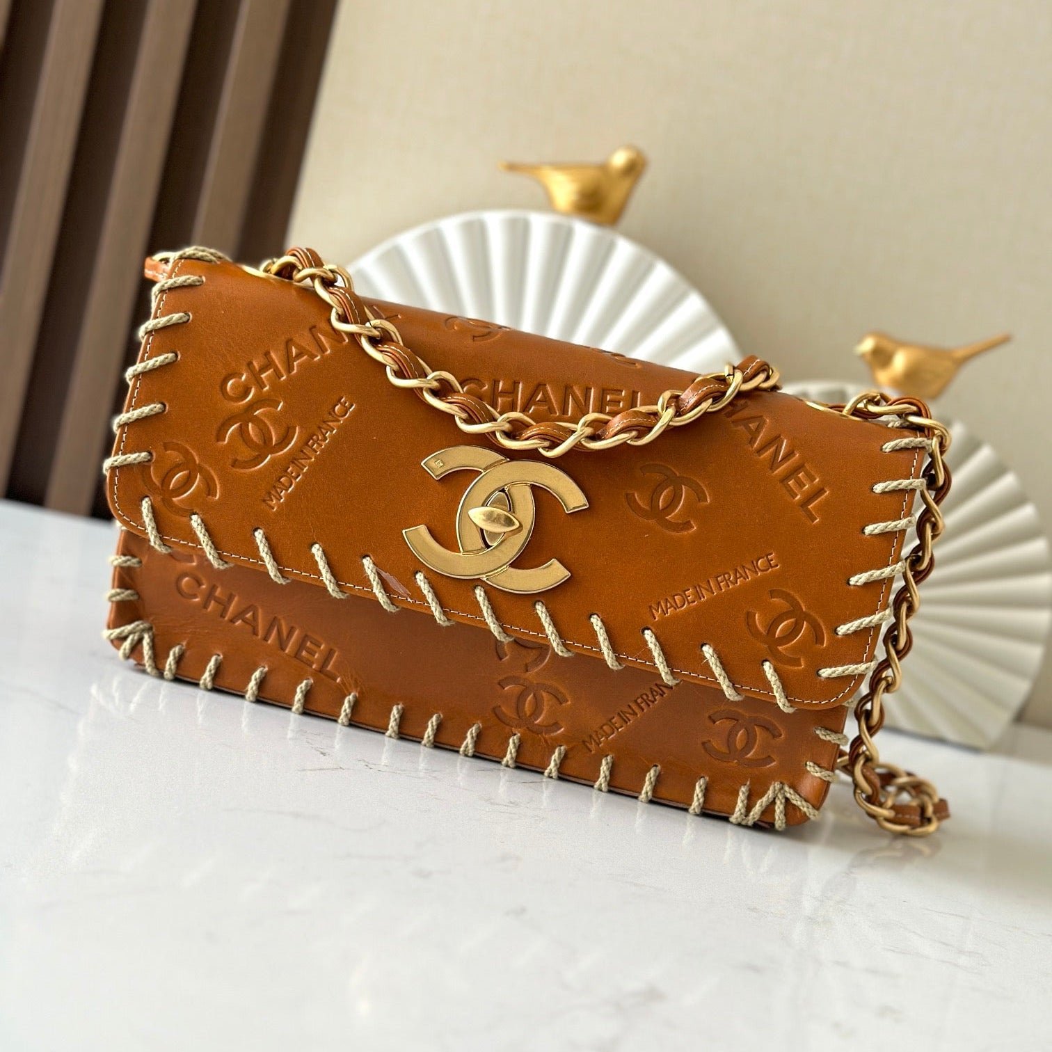 img_65f6763f_20250314_i1741932339_7814_2_jpg CHANEL 25S FLAP BAG 34 IN BROWN CALFSKIN WITH GOLD HARDWARE - Image 1