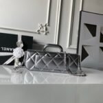 CHANEL 25S FLAP BAG 29 IN SILVER METALLIC CALFSKIN - Image 16