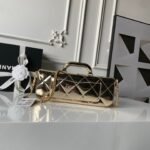 CHANEL 25S FLAP BAG 29 IN METALLIC GOLD CALFSKIN - Image 14