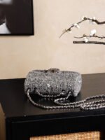 CHANEL 25S FLAP BAG 21 CM IN DARK GREY SEQUINED TWEED - Image 17