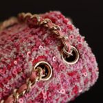 CHANEL 25S FLAP BAG 21 CM IN PINK SEQUINED TWEED WITH GOLD HARDWARE - Image 5
