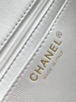 CC MEDIUM 25 FLAP BAG IN WHITE WOOL TWEED - Image 18