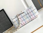 CC MEDIUM 20 FLAP BAG IN WHITE WOOL TWEED - Image 6