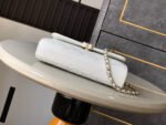 CHANEL 25S KELLY BAG 18 IN WHITE CAVIAR LEATHER WITH GOLD HARDWARE - Image 2