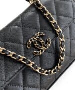 CHANEL 25S KELLY BAG 18 IN BLACK CAVIAR LEATHER WITH GOLD HARDWARE - Image 2