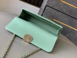 CHANEL 25S KELLY BAG 18 IN LIGHT GREEN CAVIAR LEATHER WITH GOLD HARDWARE - Image 8