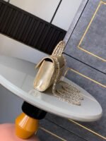 CHANEL 25S KELLY BAG 18 IN GOLD METALLIC LAMBSKIN WITH GOLD HARDWARE - Image 6