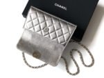 CHANEL 25S KELLY BAG 18 IN SILVER METALLIC LAMBSKIN WITH GOLD HARDWARE STYLE 1 - Image 6